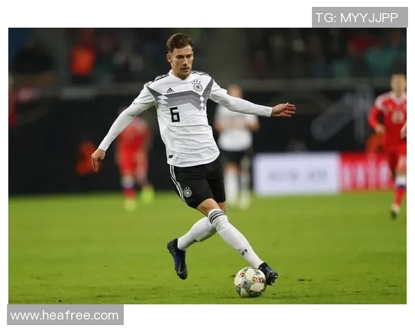 格雷茨卡的足球之路:从青涩少年到德国国家队的中场核心