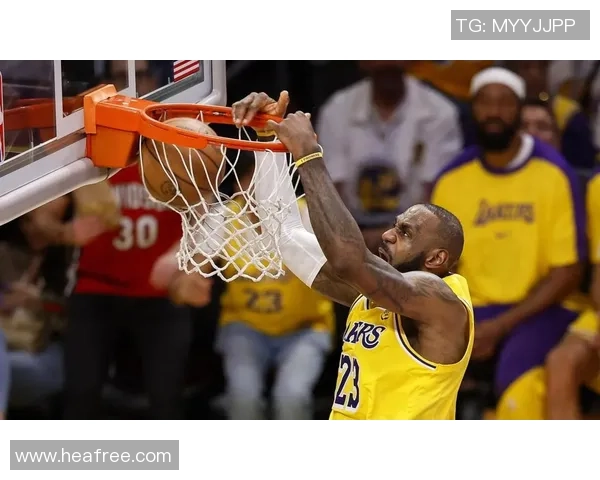 湖人对战鹈鹕精彩直播在线全程回放与赛后分析尽在这里